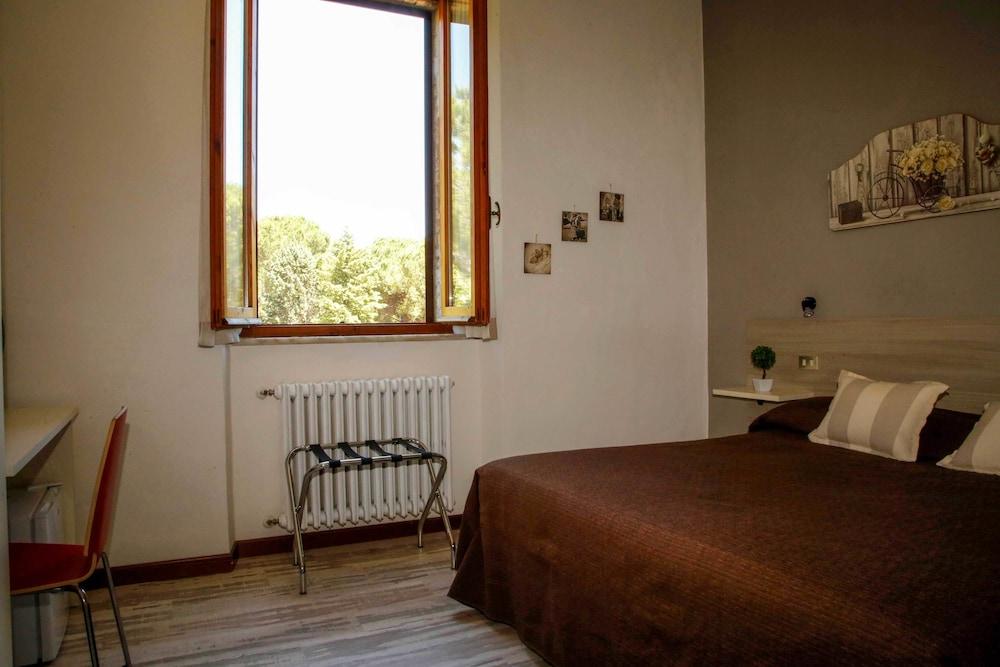 Hotel Mom Assisi Santa Maria Degli Angeli  Exterior photo